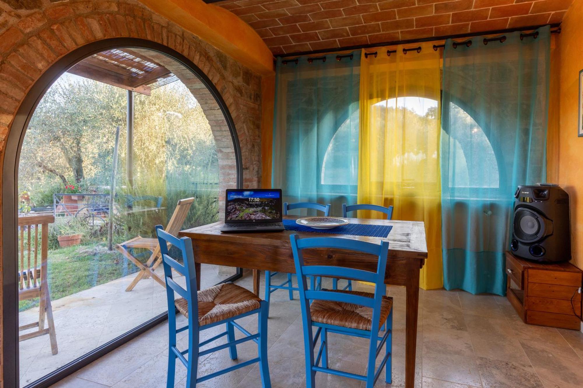 Il Poggio Dell'Eremita Apartment Rigomagno Ngoại thất bức ảnh